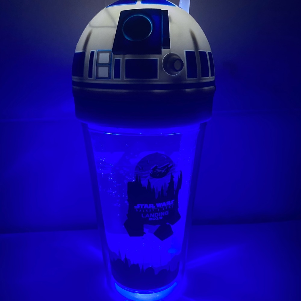 R2D2 Lights & Sounds tumbler cup